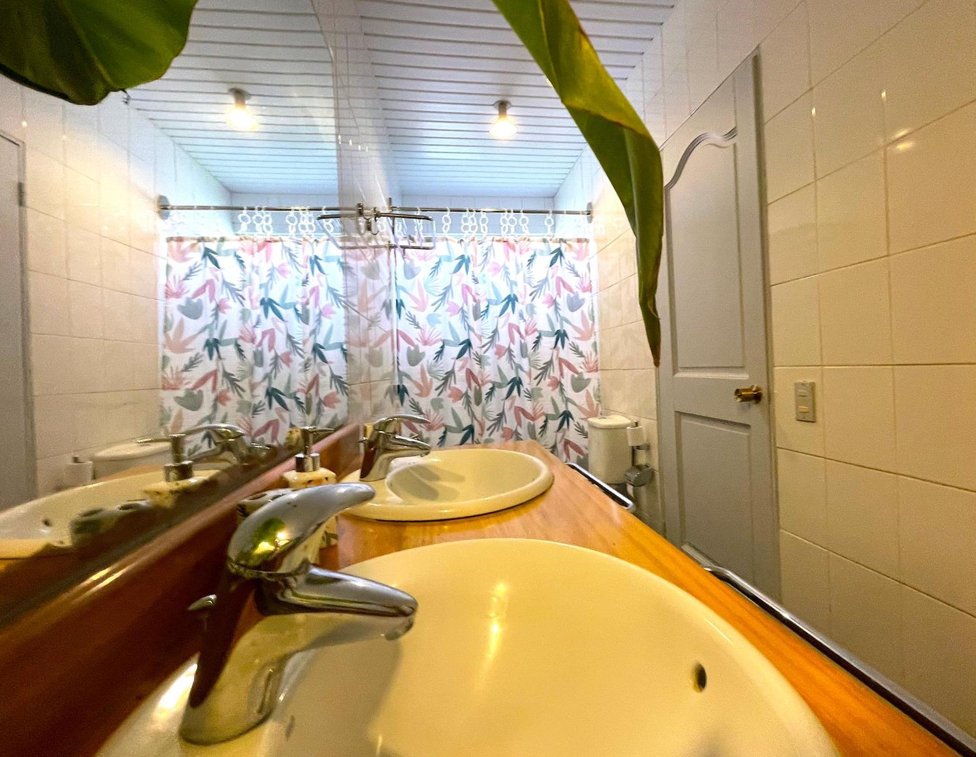 Manureva Nui Hotel Boutique Χάνγκα Ρόα Εξωτερικό φωτογραφία